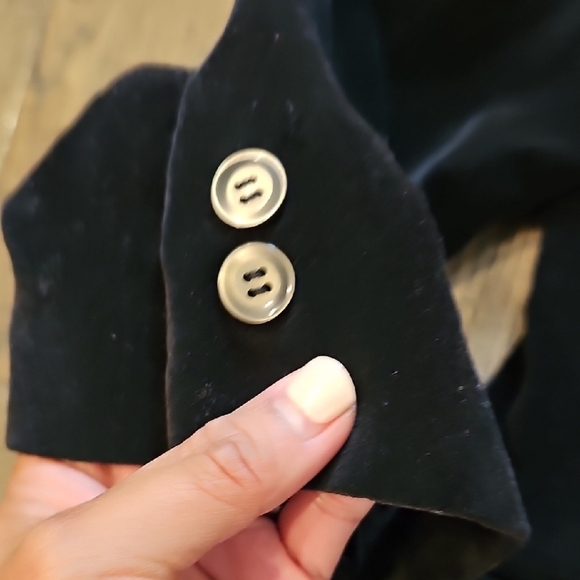 VINTAGE Milano Black Velvet Blazer - Picture 5 of 6